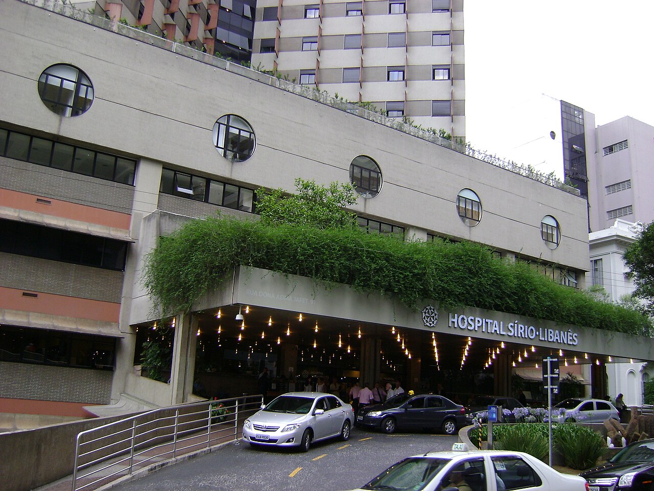 Fachada do Hospital Sírio-Libanês em São Paulo